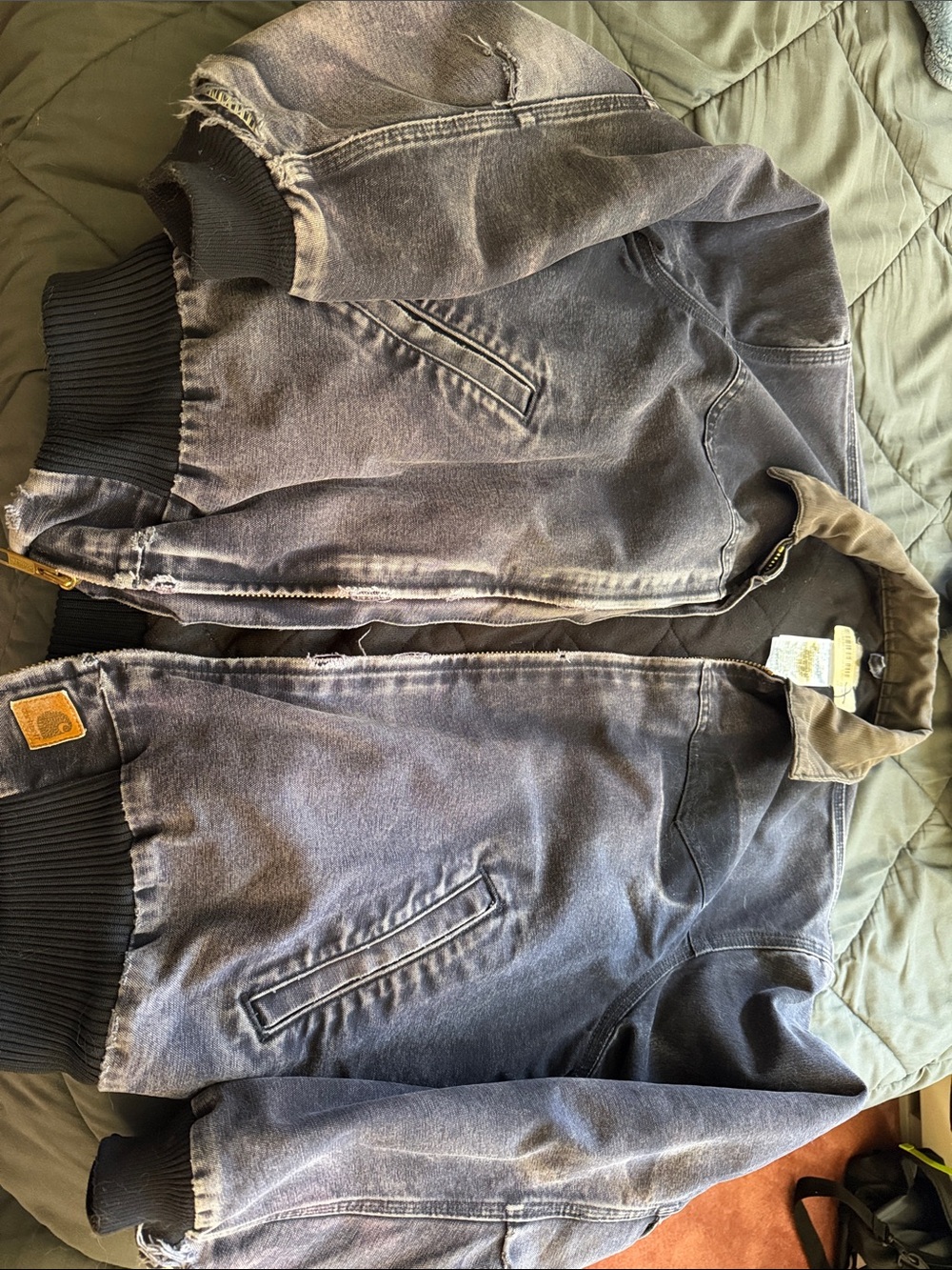 Vintage Carhartt Santa Fe J14 Men's Blue Washed  Work Jacket with Brown Collar